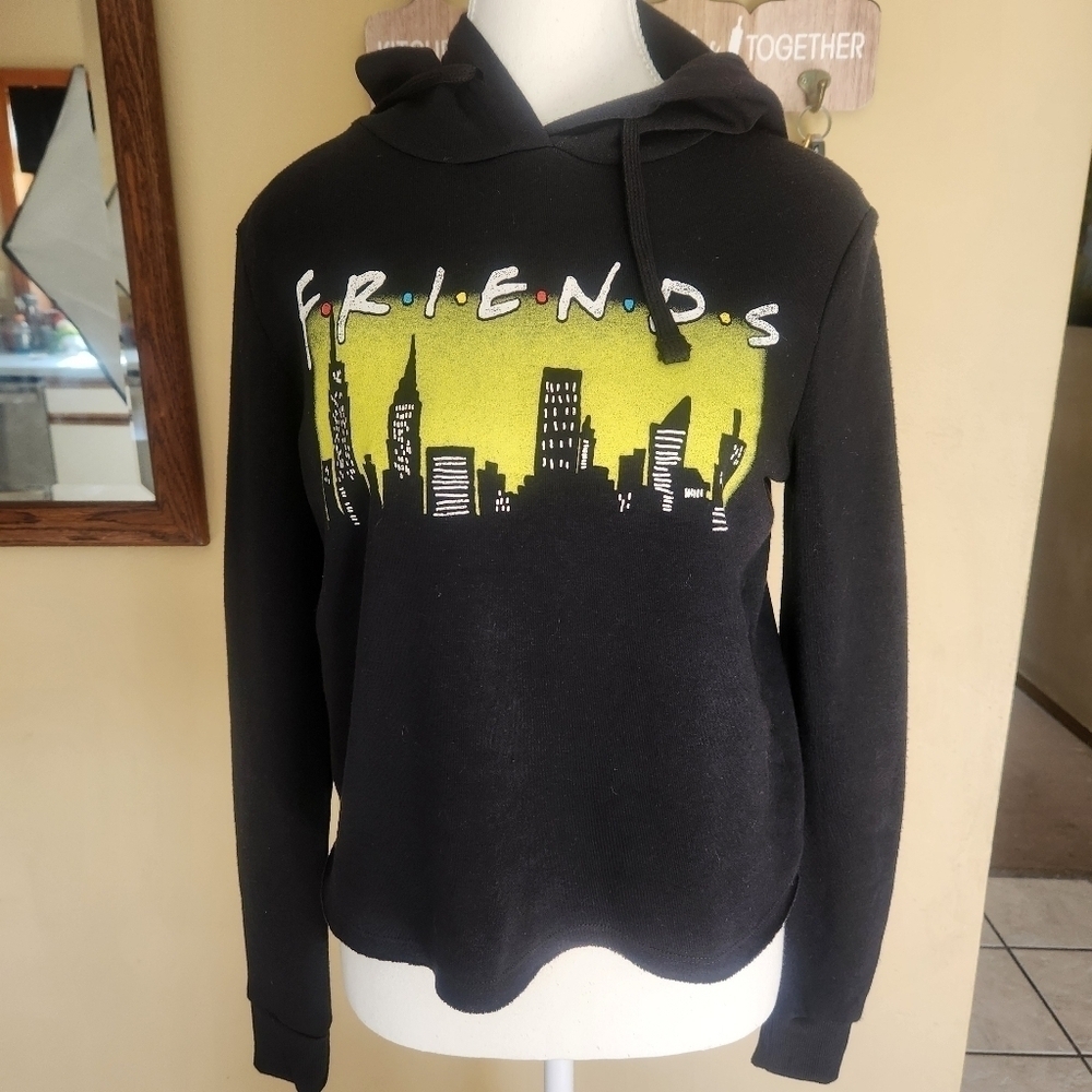 Juniors' Friends New York SkylineHoodie Sweatshirt size x-Small